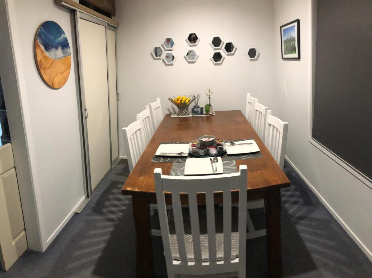 Inglewood Shared Home Bnb New Plymouth Exterior photo