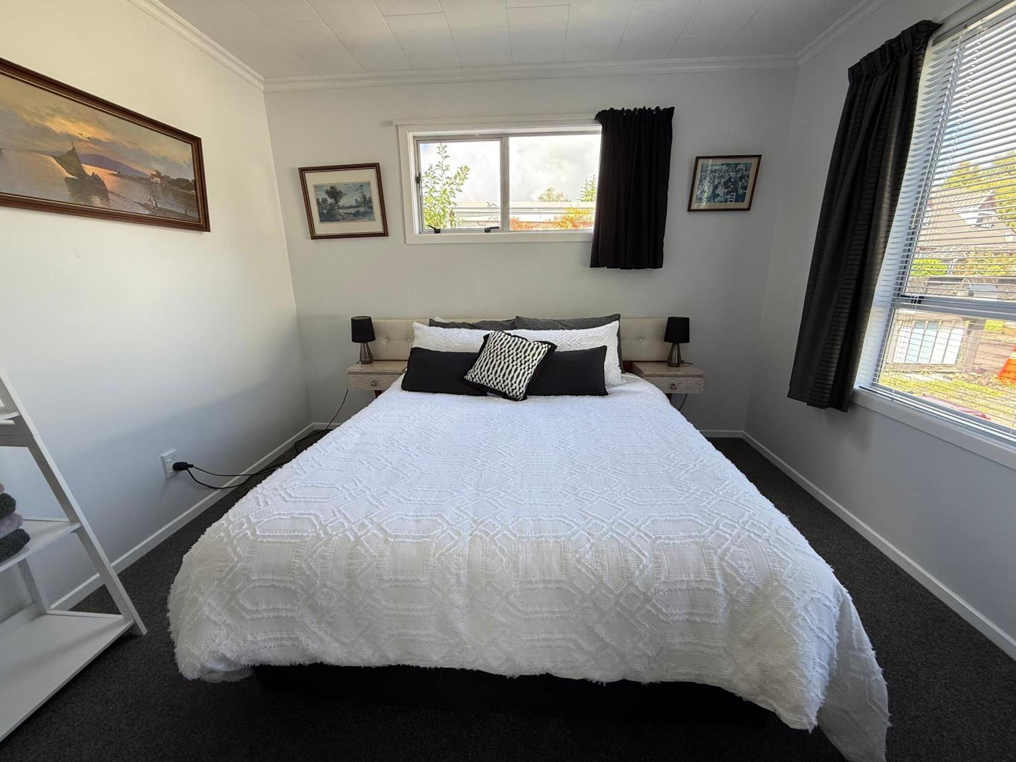 Inglewood Shared Home Bnb New Plymouth Exterior photo